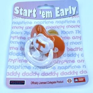 University of Tennessee Baby Pacifier BNIP Officially Licensed NCAA College New